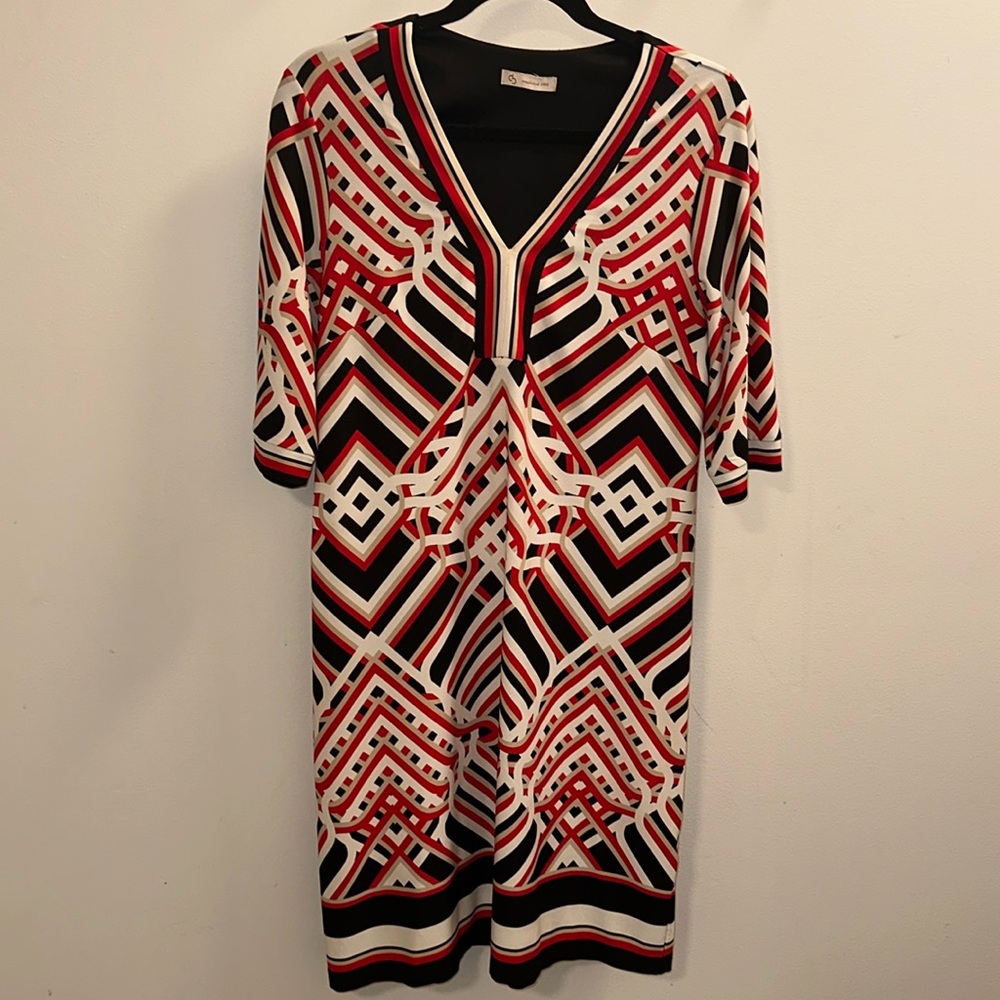 db established 1962 geometrical design dress unmarked M/L (see measurements)